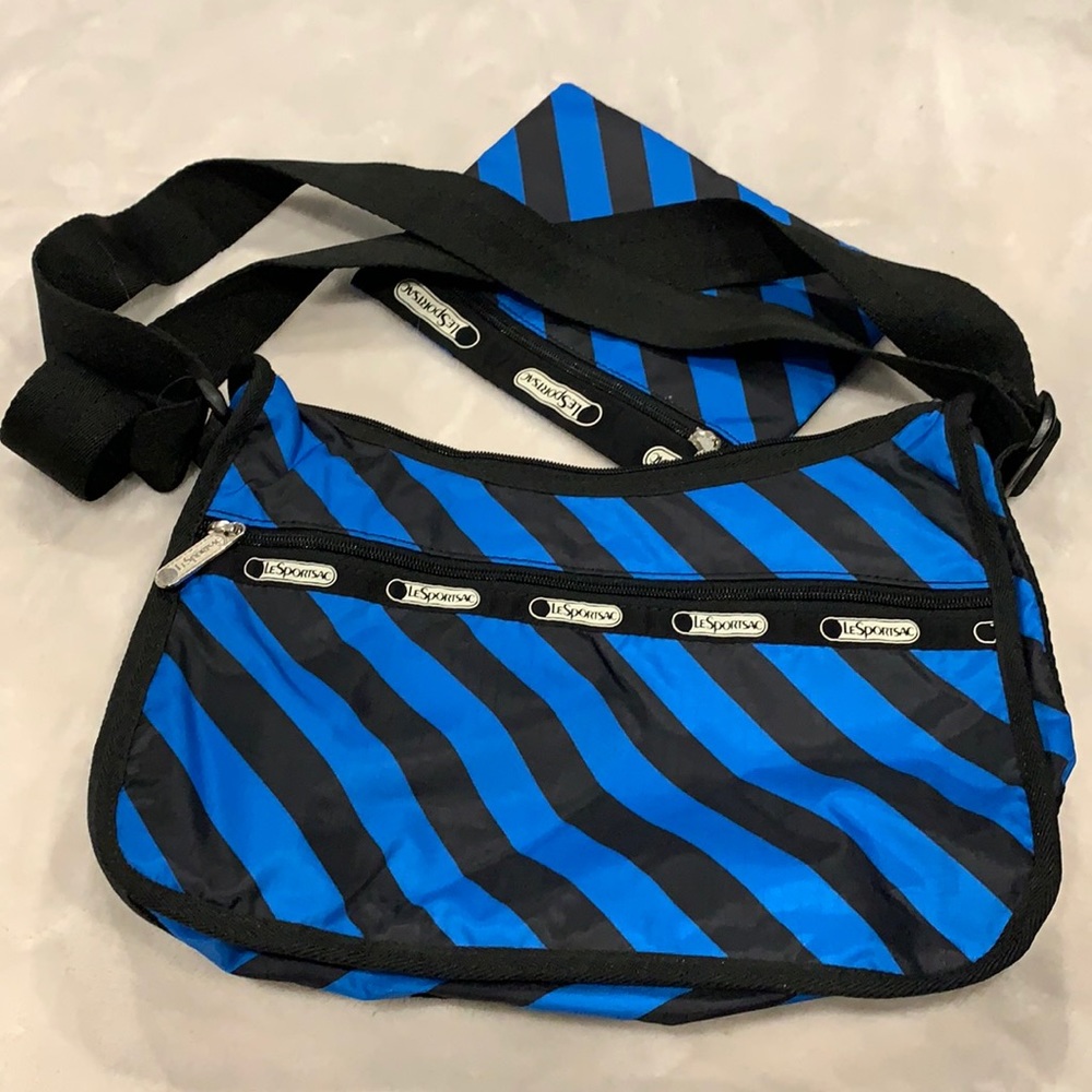 Lesportsac Hobo Bag and matching pouch